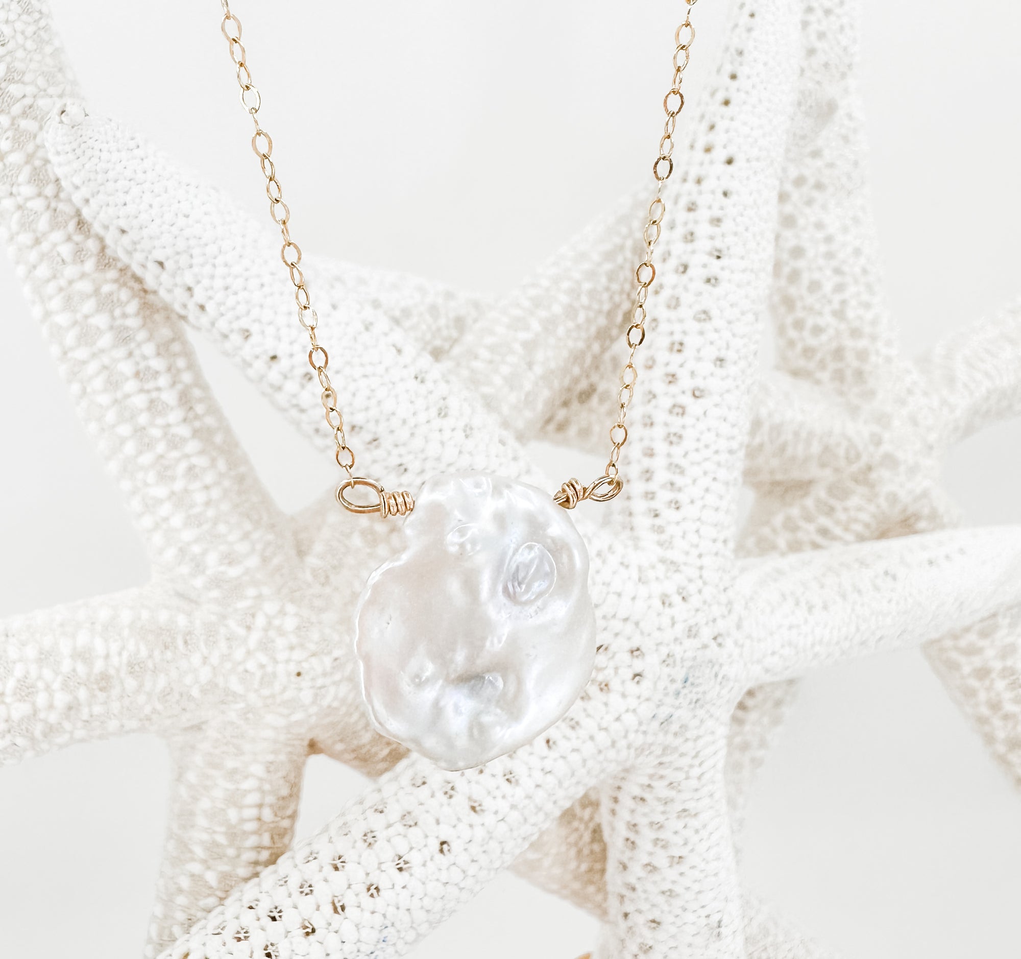 Dainty Keshi Pearl Gold Necklace