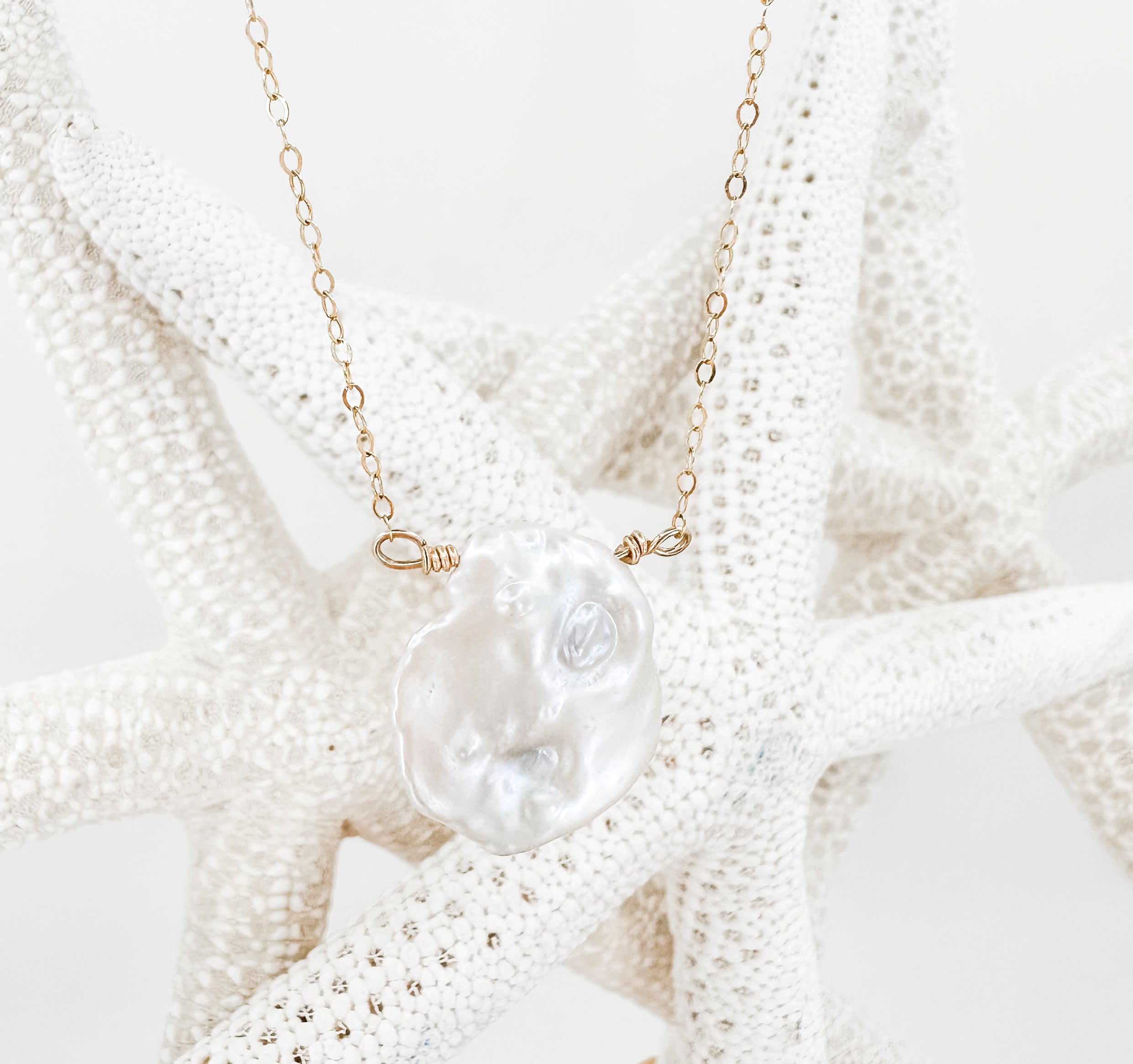 Dainty Keshi Pearl Gold Necklace