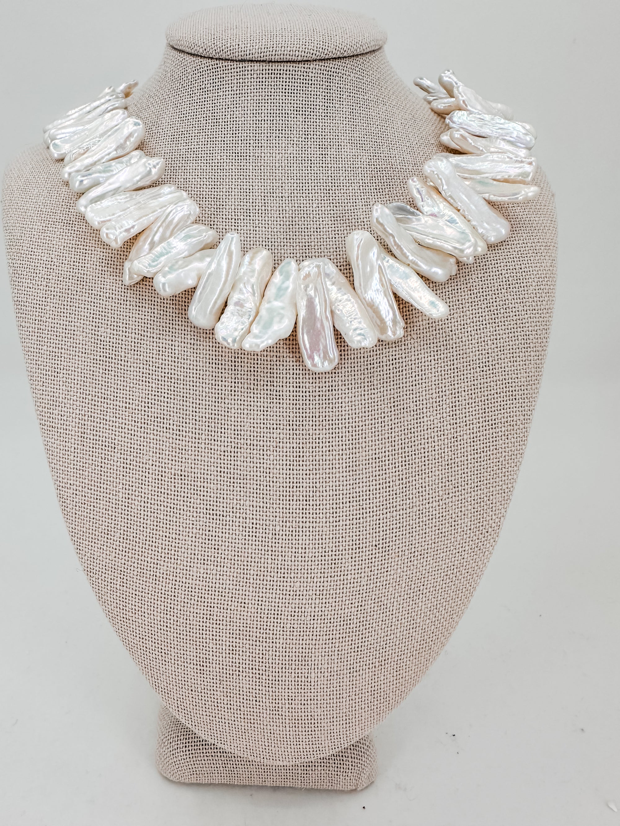 Biwa Choker Necklace