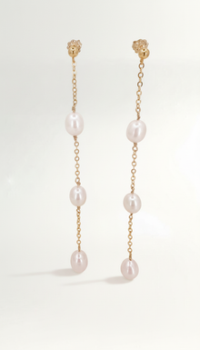 Drop Chain 3 Oval Pearl Earrings