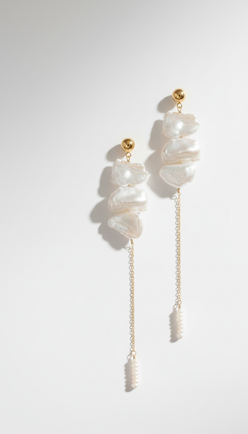 Pendientes Savvy de perla Biwa de doble gota