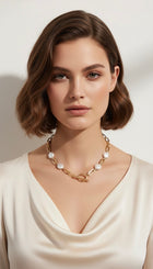 Thick Paperclip Chain & Peals Toggle Chocker