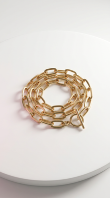 Thick Paperclip Chain Toggle Chocker